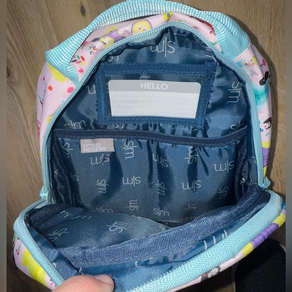 👸🏼 Simple Modern Kids Disney Princess Backpack - Picture 5 of 5